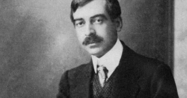 Пейо Тотев Крачолов по известен като Пейо Яворов е смятан за