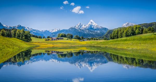 Швейцария е една наистина необикновена страна При това без столица
