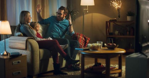 Ще боядисам тази стена жълта ще разчистя всички джунджурии ще