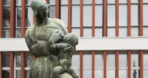 Ако не говорите сарказъм няма да разберете какво има предвид