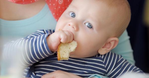 В миналото бебетата обикновено са започвали с общата храна около