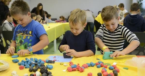 Хиляди малчугани се превърнаха в малки готвачи по време на