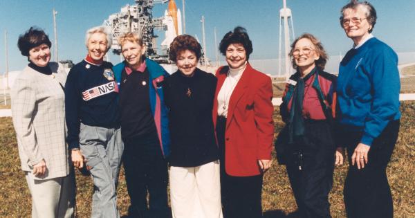 В ранните години на космическата надпревара 1957 1962 двама американци опитват