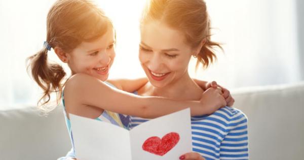 През първите 7 години децата се учат да възприемат себе си