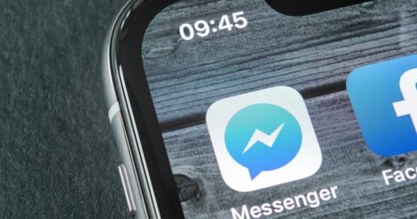 Бъг в популярната чат услуга Messenger на Facebook довежда до