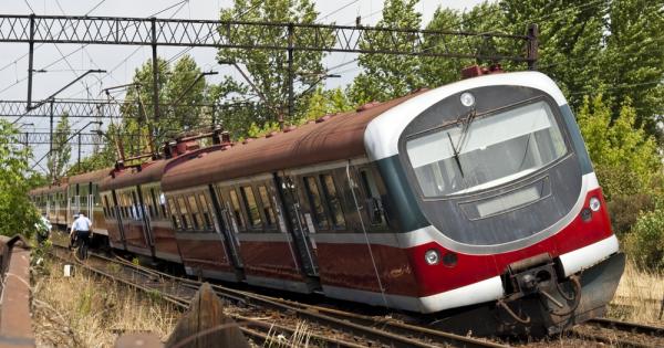 Вагон от товарна влакова композиция е дерайлирал в американския щат