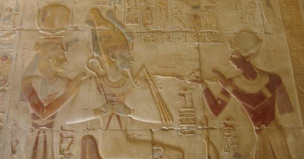 През 2012 г археолози се натъкнаха на погребална яма в