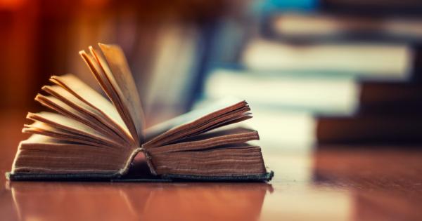 Член кореспондентът на Руската академия на науките проф доктор на политическите