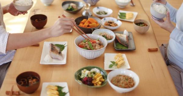 Диетичен режим близък до традиционния начин на хранене в Япония