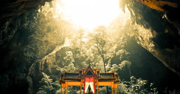 Тези забележителни пещери не са част от някой приказен свят
