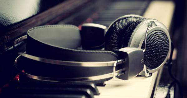 Най голямата платформа за онлайн слушане на музика в света Spotify