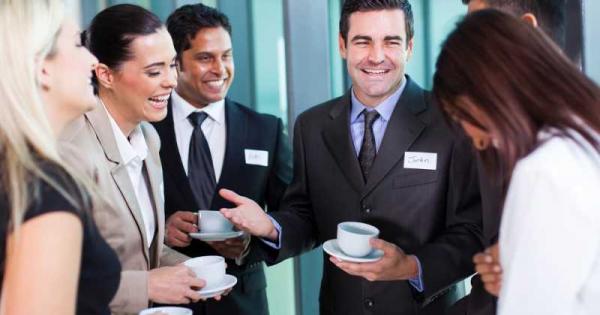 Защо намираме някои хора за приятни и симпатични а други