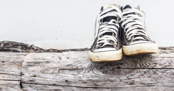 Любопитно изследване предупреждава че добрите стари гуменки може да са