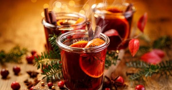 Греяното вино е една от най популярните напитки през зимния сезон