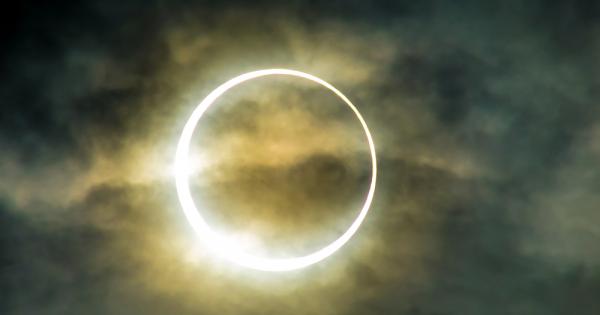 Преди 301 години прословутият английски астроном Едмънд Хейли наблюдавал слънчево