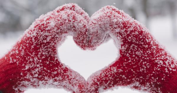 По повод деня на свети Валентин художничката Мари Муравски илюстрира