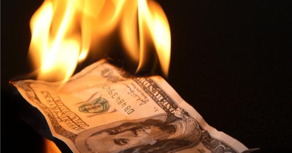 Колумбийският наркобарон Пабло Ескобар убит в престрелка с полицията през