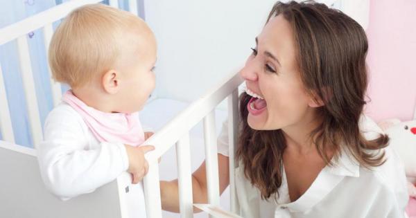 Напевна интонация глезено писукане натъртено произношение родителите спонтанно предават