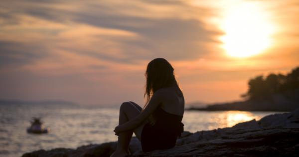 Както обикновено Чарли трябваше да се изстреля от офиса си