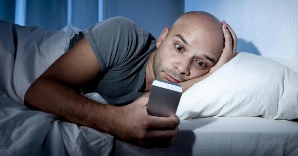 Известен факт е че гледането на електронни устройства преди лягане