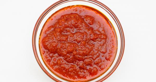 Ютюб влогърът Кемре Кандар е решил че е добра идея