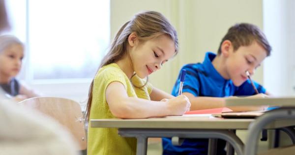Трудолюбивите деца получават високи оценки в училище показва скорошно изследване