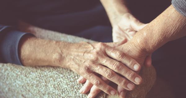 Китайският фермер Зу Ю‘ай прекарва 56 години от живота си