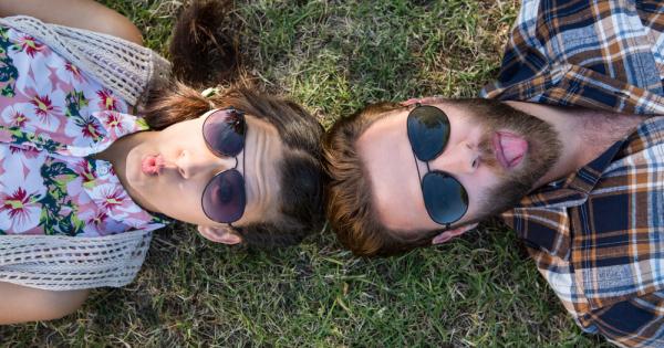 Прякори Ако Ана Катерина и Валентина излязат заедно на обяд