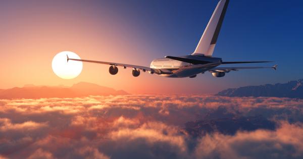 Учени откриха че мистериозни радиационни облаци в Земната стратосфера излагат