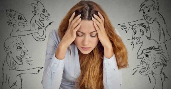 През последните шест години водя радиопредаване и подкаст на име