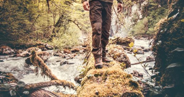 Човекът гора от Индия – това е официалното му прозвище