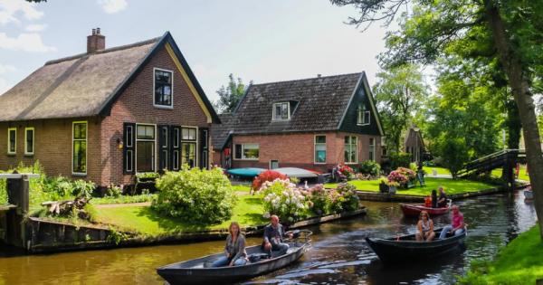 Гитхорн в Нидерландия е известен с това че в него