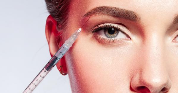 Инжекциите с ботокс изглаждат бръчките но в същото време намаляват