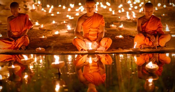 Четири дзен ученици близки приятели си обещали да пазят мълчание