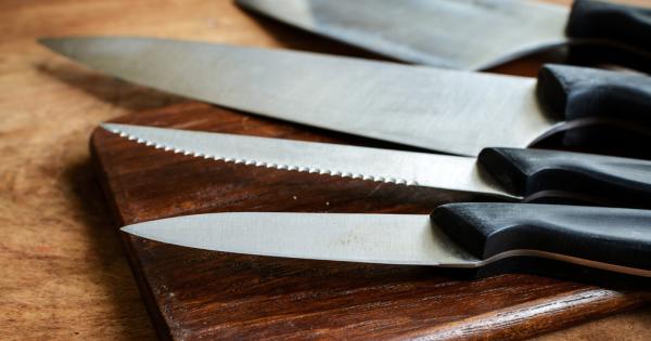 Обсебването на 42 годишен индиец с метала стигнала до там