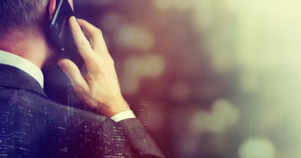 Учените откриха че мобилните телефони носят здравословен риск за който