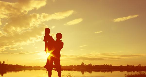 Тази статия е първоначално публикувана във вестникарска колона в САЩ