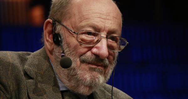 Умберто Еко През последните години съм писал за расизма психологическото конструиране