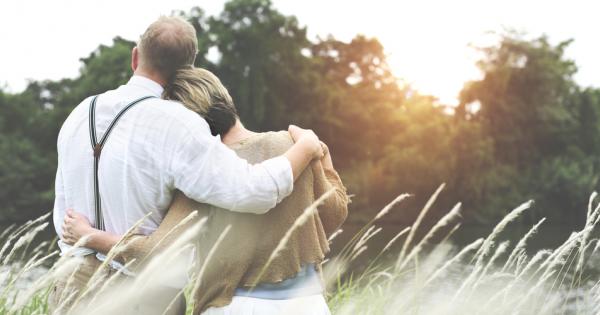 Старомодните романтици може би имат погрешна представа за любовта Дълбокото