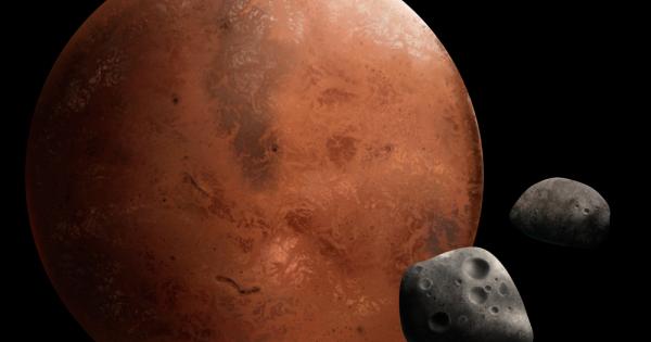 В миналото Марс може да е имал три луни появили