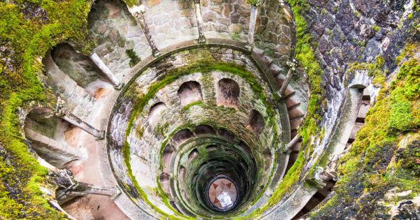 Чували ли сте за поразително красивия Кладенец на посветените –