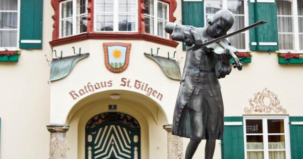 Изглежда Волфганг Амадеус има милиарди дребни фенове за които никой не