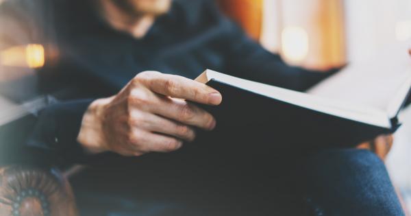 Романът Gadsby на американския писател Ърнест Винсънт Райт е издаден