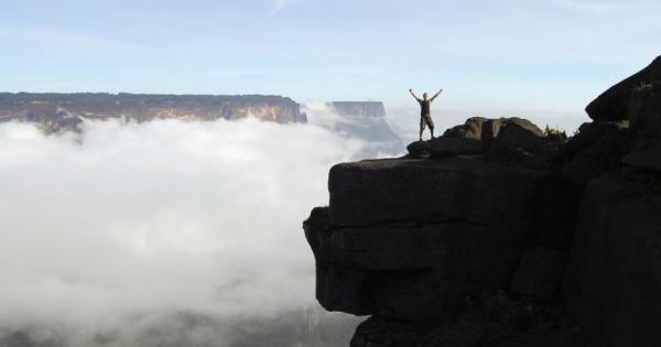 Интернет обожава да ви казва да мислите позитивно мъдрости