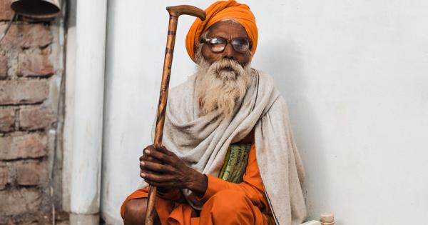 Хинду монахът Свами Сивананда смята че неговия дълъг живот се