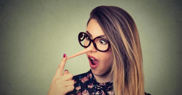 На около 3 години ние всички започваме да лъжем В