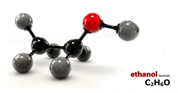 Чудили ли сте се някога защо спиртът пари когато го