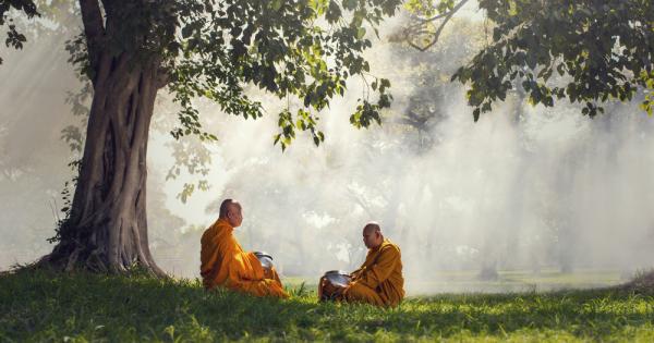 Вървял човек и срещнал Гений Как си станал такъв Не