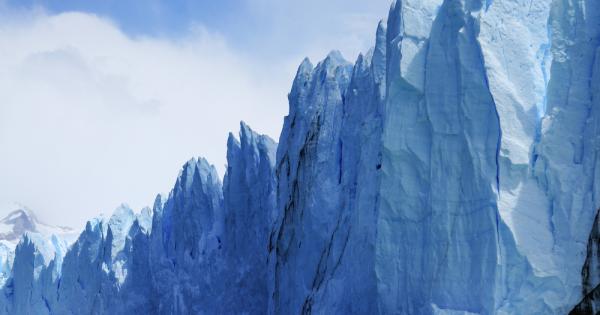 Поддръжниците на теорията че Земята е плоска планират експедиция през