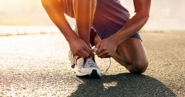 Високо интензивната интервална тренировка ВИИТ при която много кратки периоди на